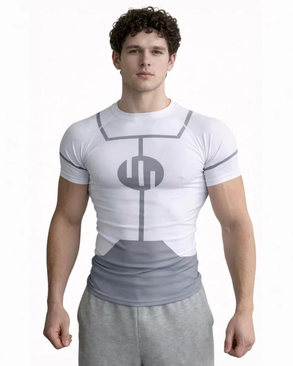 เสื้อรัดกล้ามเนื้อ Invincible  - Rash Guard บทวิจารณ์และราคา